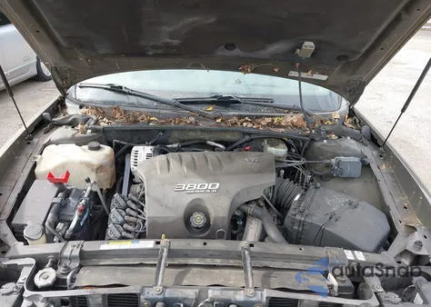 2000 Buick Lesabre Custom z USA, uszkodzony, nr VIN 1G4HP54K0YU223680